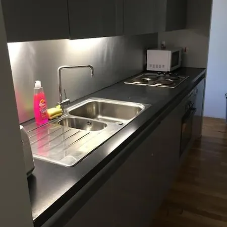 Apartment Historic & Modern 2 Bed - Free Parking