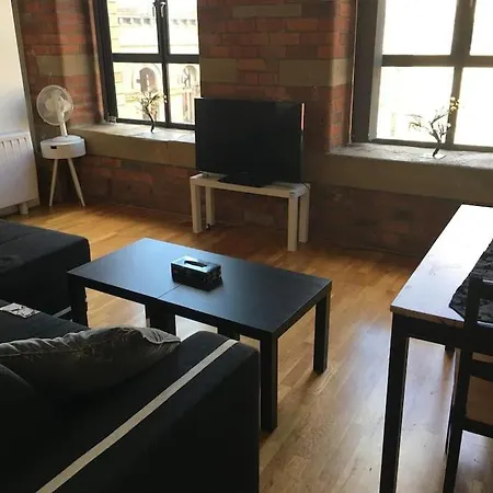 Historic & Modern 2 Bed - Free Parking