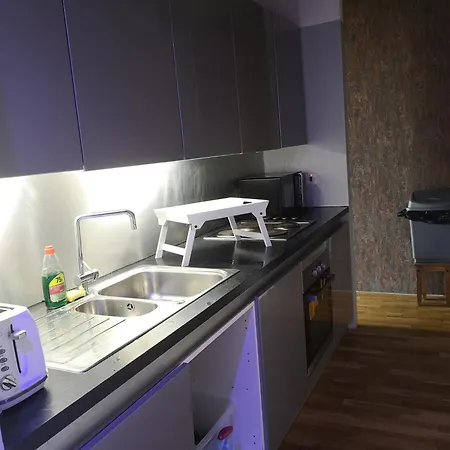 Historic & Modern 2 Bed - Free Parking