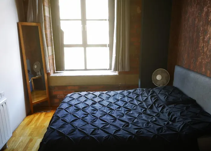 Apartment Historic & Modern 2 Bed - Free Parking Bradford (West Yorkshire)