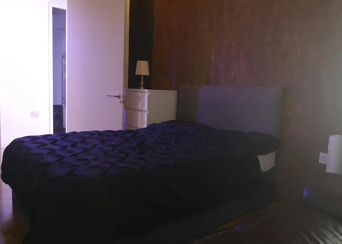 Historic & Modern 2 Bed - Free Parking *